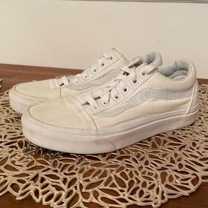 VANS White Canvas  Woman’s Size 7.5
